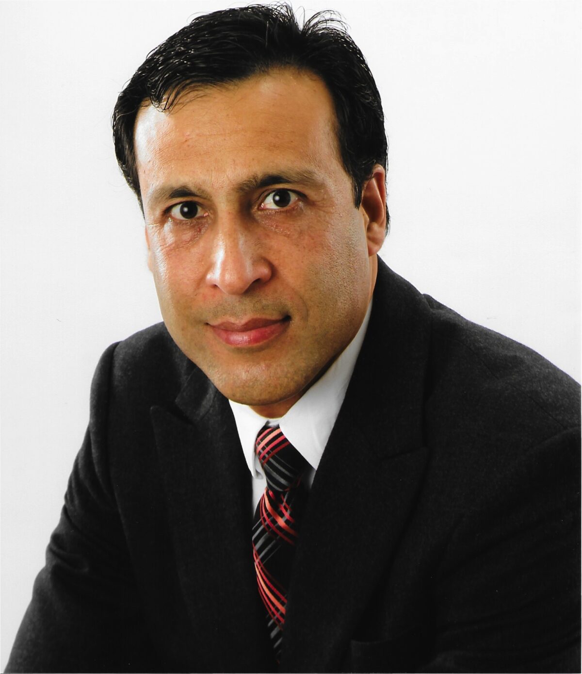 Profile picture of HelpGuide board member Abid Zargar