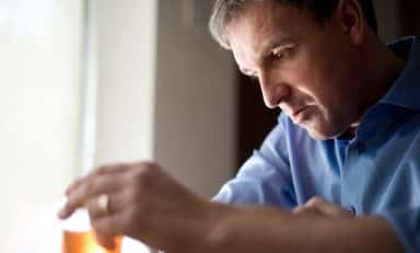 Alcoholism and Alcohol Abuse Alcoholism and Alcohol Abuse